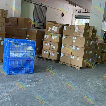 Pelanggan Austria 6,000pcs Pencukur Arthroskopik Tersuai Sedang Menunggu Peng...