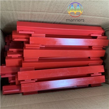 Bahagian Plastik Pemesinan CNC Tersuai 100Pcs Pelanggan Itali Selesai Pengelu...